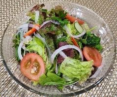 10種の野菜の彩サラダ