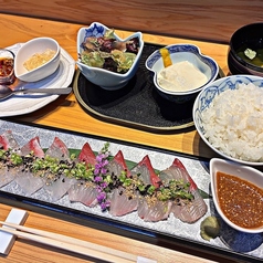 鮨 和モダン BREW つなぐのおすすめランチ2