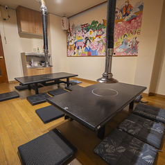 SHINSEKAI YAKINIKU シンセカイヤキニクの雰囲気3