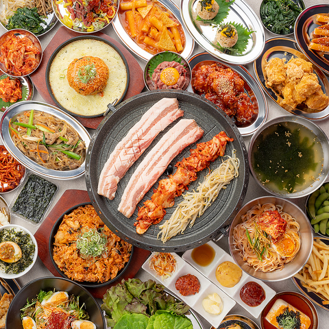 ネオン空間 韓国料理×チーズ ソルチカ 梅田店(東通り/韓国料理