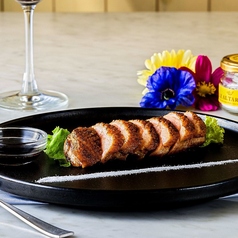 鴨胸肉の厚切りロースト 特製バルサミコソース