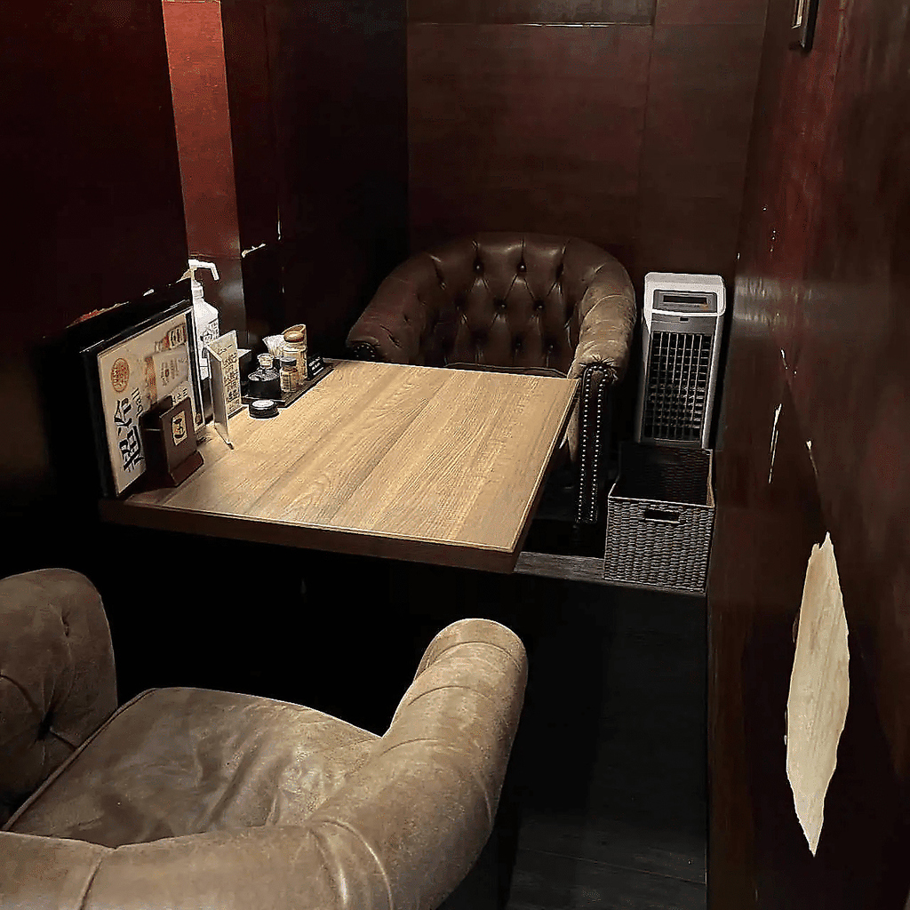 【2名限定】ふかふか一人ソファの2名様用個室席ございます。ご夫婦、カップル、女子会などに最適です