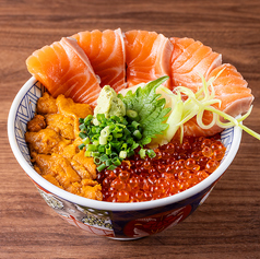 サーモンいくら雲丹丼