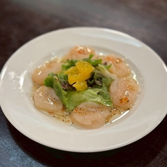 柑橘とホタテのカルパッチョ