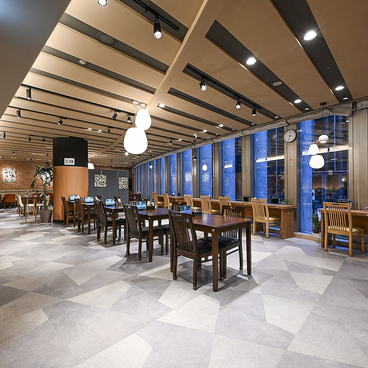 UDON Dining 凛の雰囲気1