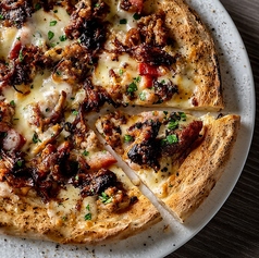 ミートラバーズピッツア サルシッチャ、プルドポーク、ベーコン