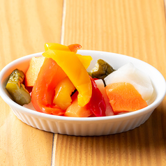 彩り野菜の自家製ピクルス