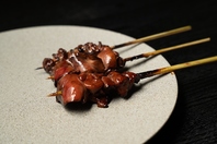 新宿で楽しむ、絶品焼鳥とお鍋のひととき。