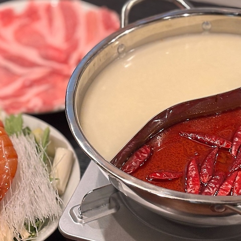 旨辛Dining＆Bar カライ夜。の写真