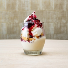 ソフトクリームパフェ