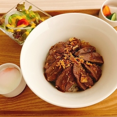 ステーキボウル