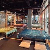 地球村酒場 EARTH VILLAGE IZAKAYAの雰囲気3