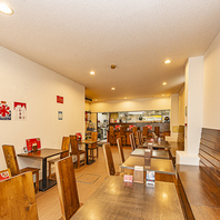 幅広いシーンで活躍するテーブル席は普段使いも大歓迎！