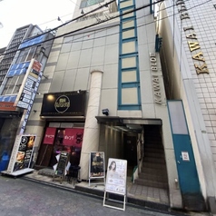 焼肉Lab 梅田店の外観1