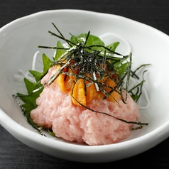 生うにしょ　～生雲丹と本鮪の醤油和え～