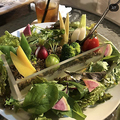 料理メニュー写真 こだわり野菜と食べれる土のファーマーズサラダ