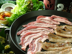 吉田豚サムギョプサル（コースの大串と選べます！）の写真