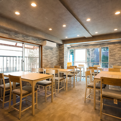 台湾屋台 梧月食堂 本郷三丁目店の雰囲気2