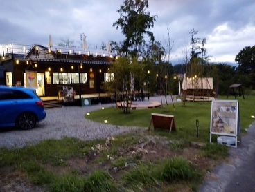 蓼科トライアルパークキッチン 八ヶ岳蓼科バーガーの雰囲気1