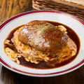 料理メニュー写真 ハンバーグオムライス