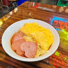 濃厚トマトスープのスパムエッグ麺