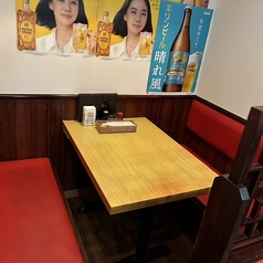 広めのテーブルをご用意しております◎