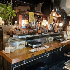 焼き鳥・鶏焼肉　八鳥-エイトチキン-　三宮店の雰囲気2