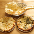 料理メニュー写真&nbsp;チーズガーリックナン