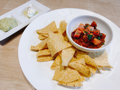 ROUTE101ナチョスプレート～ワカモレ&サワークリーム～