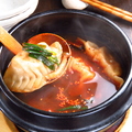 料理メニュー写真 韓国風餃子チゲ