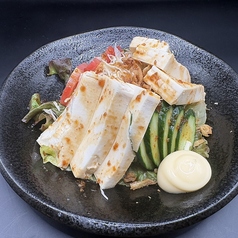 豆腐サラダ