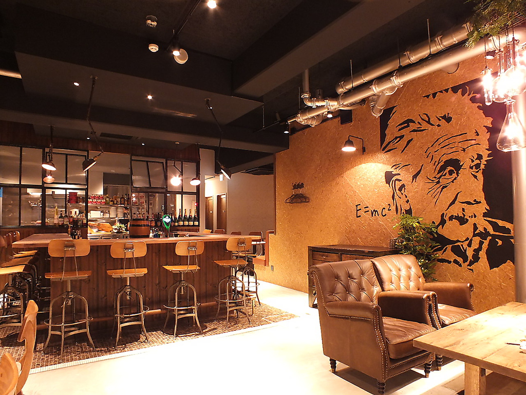 木の温もりあふれる開放感たっぷりの店内☆女子会や各種パーティ、Wedding二次会・貸切に◎