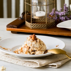 アーモンドとキャラメルのセミフレッド