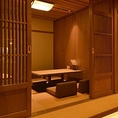 掘りごたつのご個室の用意がございます。