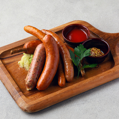 本日のソーセージ盛り合わせ