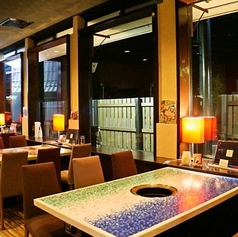 無煙炭火焼肉 生一本 丸亀土器本店の雰囲気2