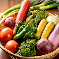 京野菜以外にも全国の契約農家からの野菜