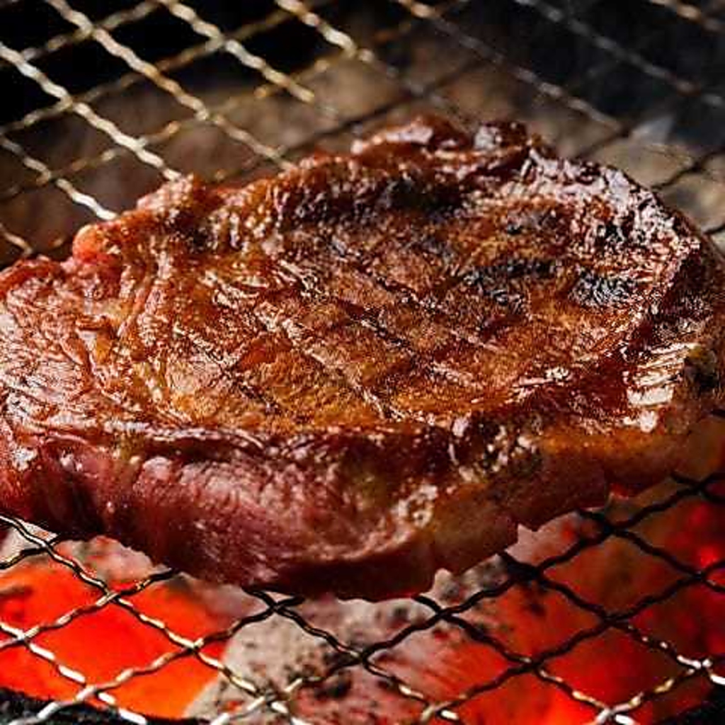 愛情たっぷり、大事に育ててきた自慢の牛をリーズナブルにご提供◎