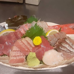 魚河岸本舗 魚魚屋 勝川本店の特集写真