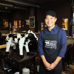 料理責任者兼店長のお肉マイスター高橋です。