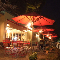 川沿いの夜景を楽しめる★