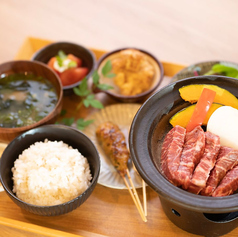 神戸牛の陶板焼き定食