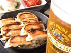 餃子とキンキン生ビールを堪能！