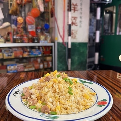 塩漬け魚と鶏肉のチャーハン