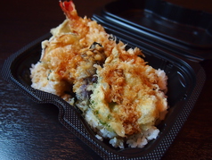 お持ち帰り天丼小鉢、みそ汁付き