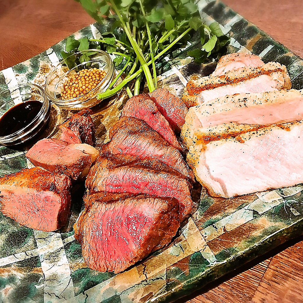 炭火で豪快にうま味を逃がさない拘り焼きでご提供するお肉料理！是非一度ご賞味ください☆