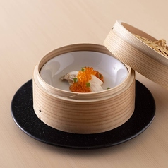 のどぐろといくらの蒸し寿司