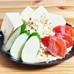豆腐サラダ