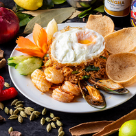 普段味わえない独特の風味は現地の食材を使っているから