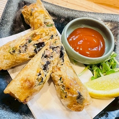 やみつきパリパリ肉揚げ春巻き